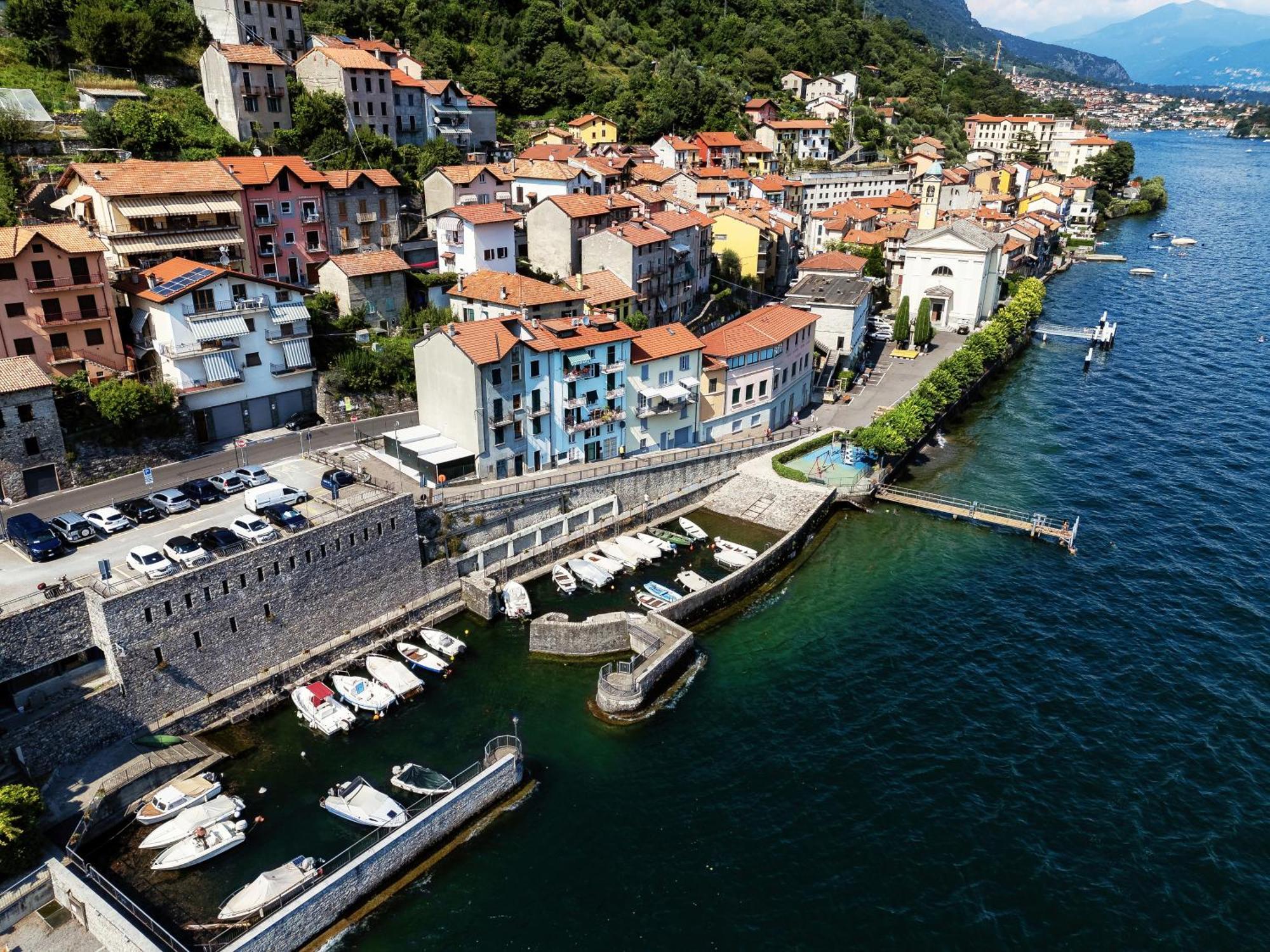 Delizioso Bilocale Vista Lago Colonno 외부 사진