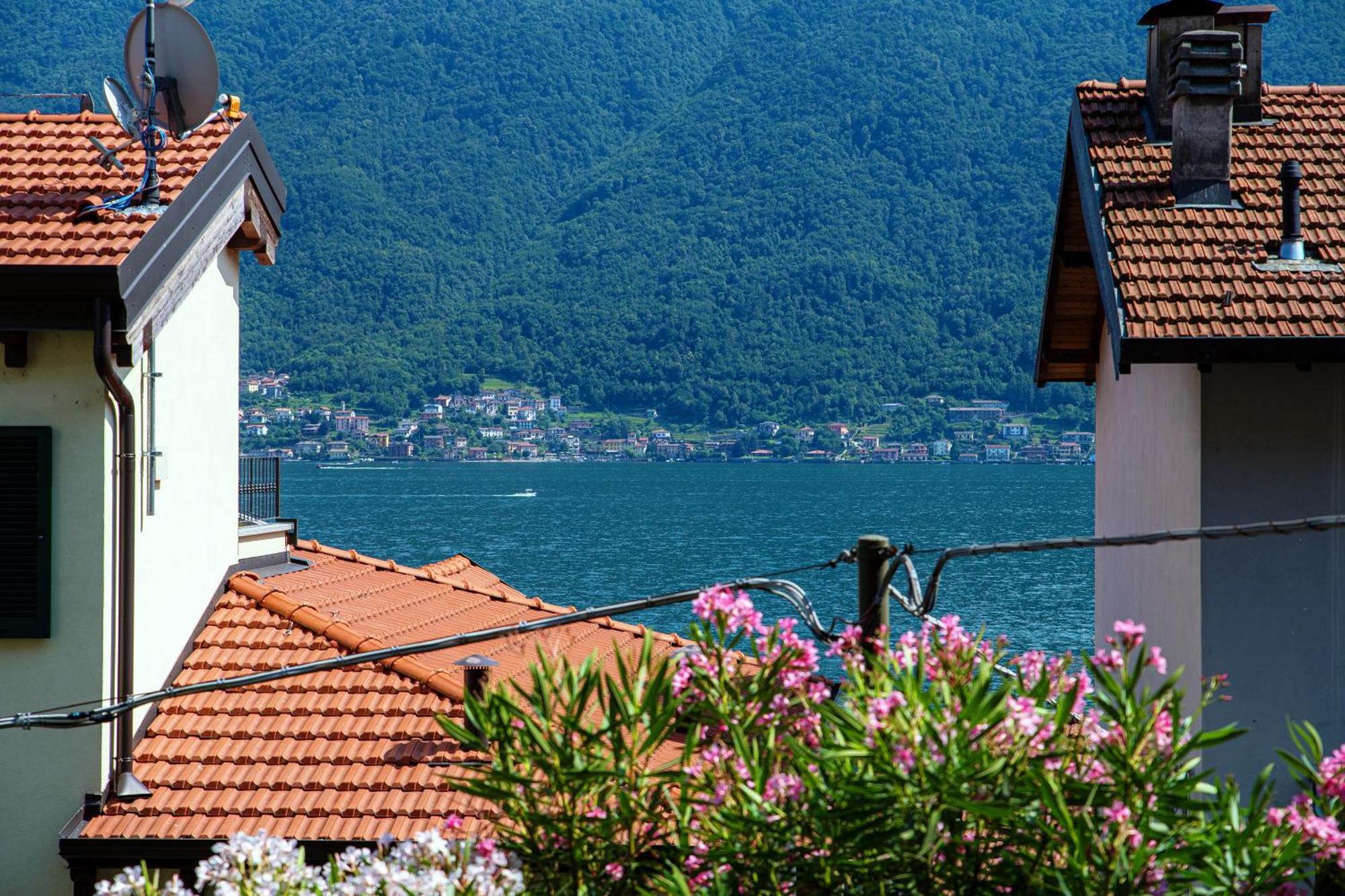 Delizioso Bilocale Vista Lago Colonno 외부 사진
